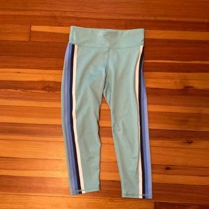 GapFit Capri Leggings